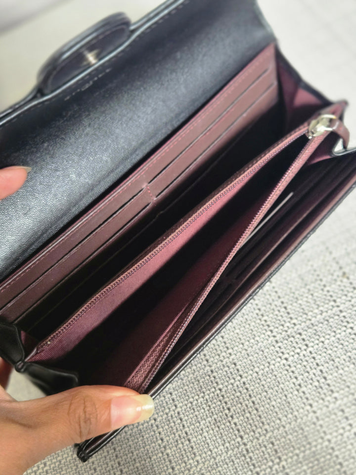 Chanel series 24 Black Lambskin SHW Full size Sarah Wallet