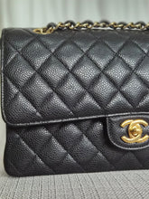 Load image into Gallery viewer, CHANEL series 19 2014 Black caviar GHW 11.12 Medium ML Timeless Classic Double Flap Bag

