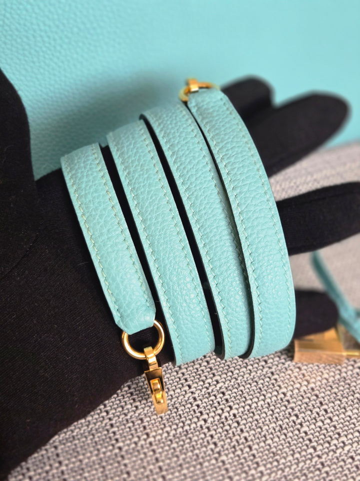 Hermes Kelly 28 in Bleu Atoll Togo Leather GHW