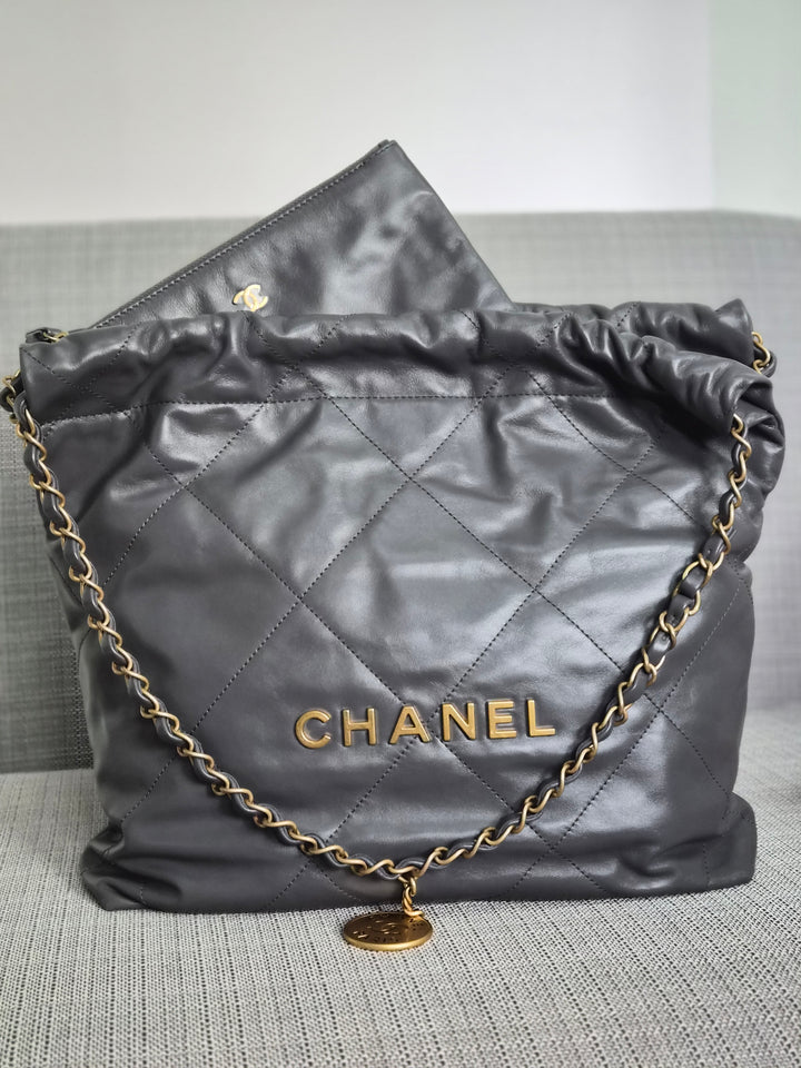 CHANEL 22 size Small in Grey Lambskin aged GHW with detachable pouch