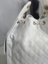 Load image into Gallery viewer, Chanel 25 White Caviar Aged GHW Hobo Bag size Medium with Detachable Pouch
