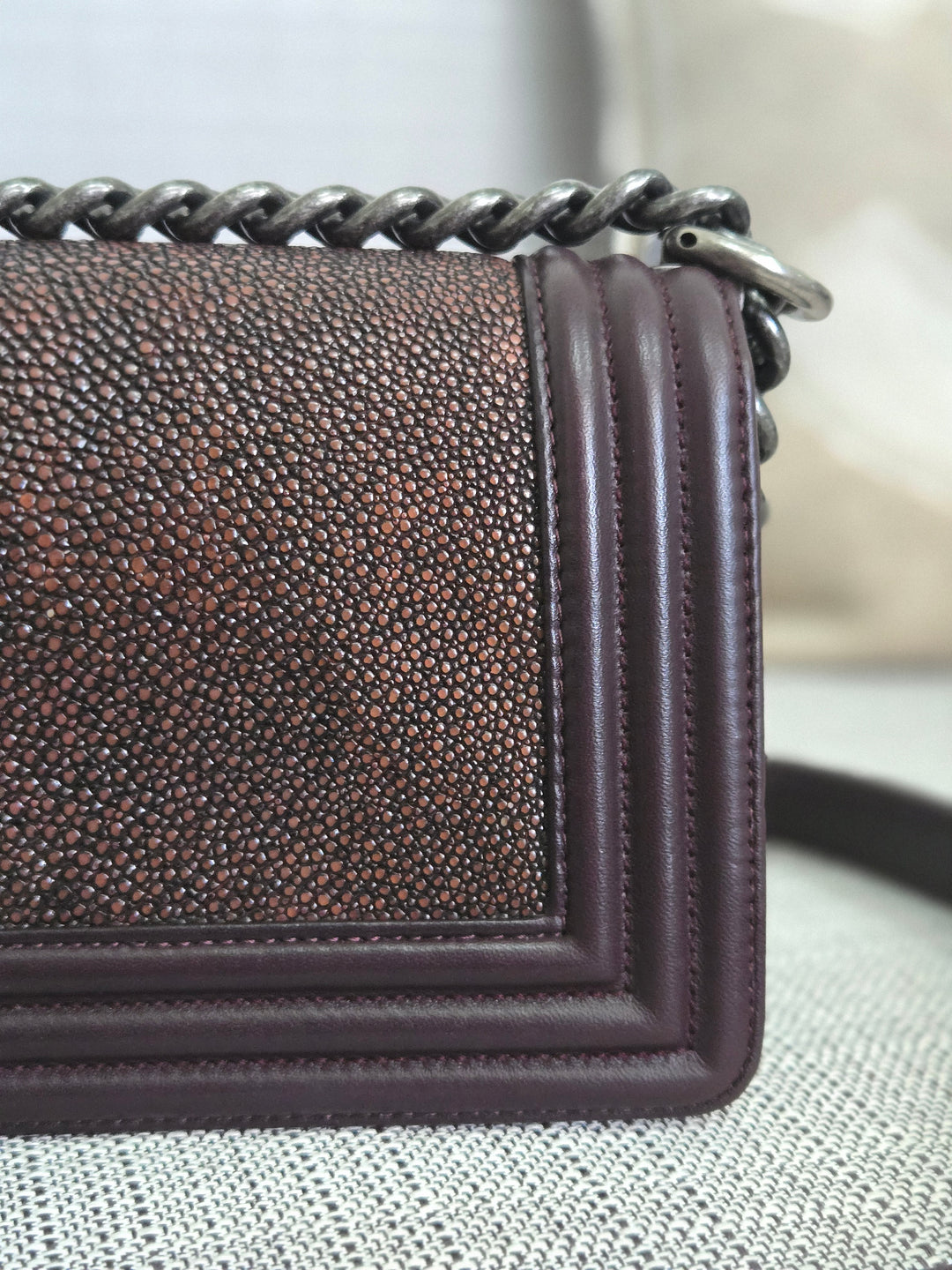 Chanel series 21 2015 Burgundy Lambskin Stingray Le Boy Flap Bag with RHW size Small