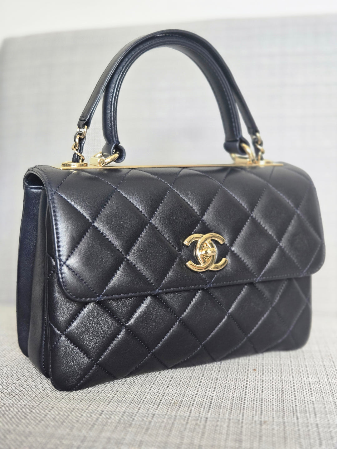 Chanel series 28 2019 Navy Lambskin Champagne GHW Trendy CC Flap Bag size Small with Detachable Strap