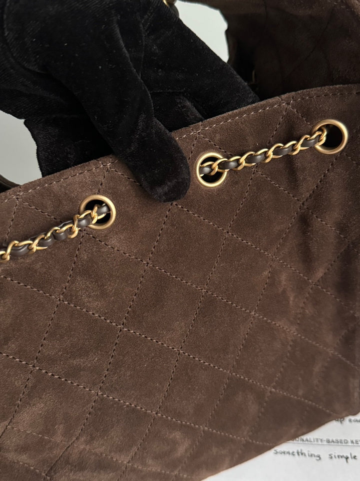 CHANEL 26C 2025/2026 Brown Suede Leather Aged GHW 25 Hobo Bag size Small