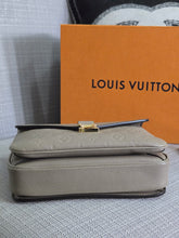 Load image into Gallery viewer, Louis Vuitton LV Pochette Metis Turtledove/Dune Emprinted Leather
