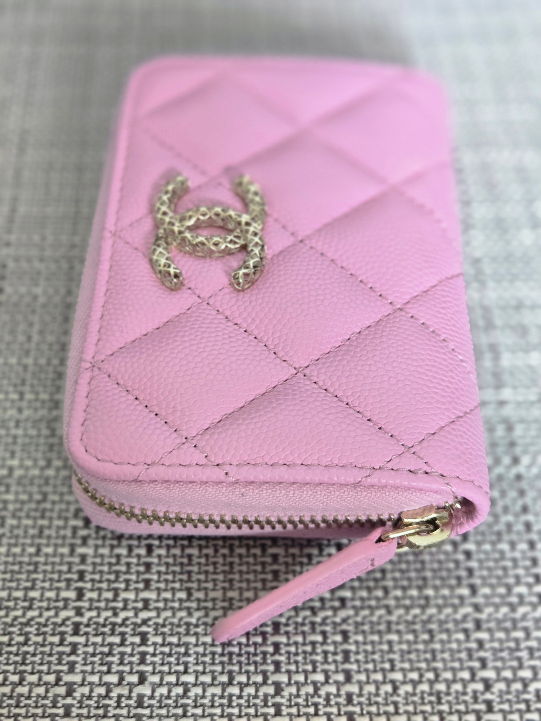 Chanel 23P collection 2023 Mauve undertone Pink Caviar Big Logo LGHW Zippy Coin Purse 2023 with mint green lining