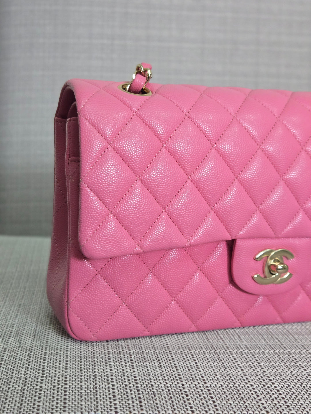 Chanel 21P 2021 Pre spring/summer collection Pink Caviar Champagne GHW 11.12 Timeless Classic Medium ML Double Flap Bag