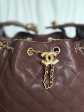 Load image into Gallery viewer, CHANEL 25K Collection Brown Caviar Aged GHW 25 Hobo Bag size SMALL
