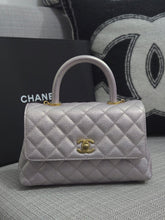 Load image into Gallery viewer, Chanel 22P 2022 Pre Spring/Summer Collection Iridescent Pink Caviar GHW Coco Handle Flap Bag size Small with Detachable Shoulder strap
