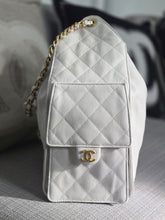 Load image into Gallery viewer, Chanel 25 White Caviar Aged GHW Hobo Bag size Medium with Detachable Pouch
