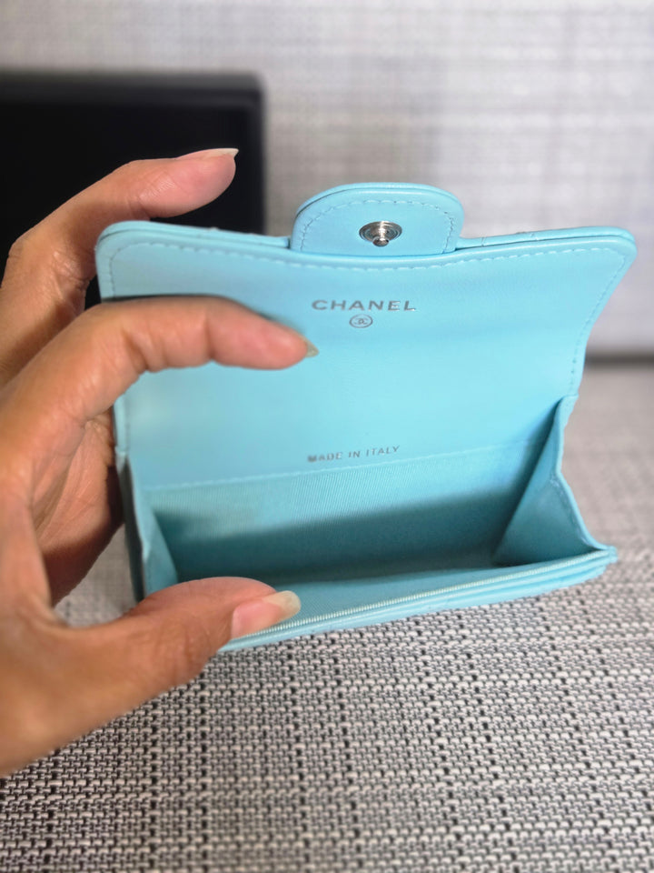Chanel series 31 21S collection Bright Blue Lambskin SHW Flap Card Holder