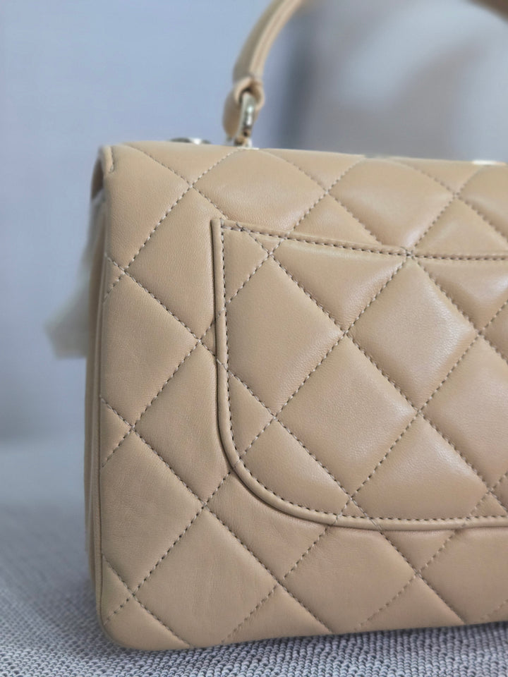 Chanel series 26 2018 Beige Lambskin Trendy CC Flap Bag with Top Handle Size Small with Champagne GHW and detachable Shoulder strap