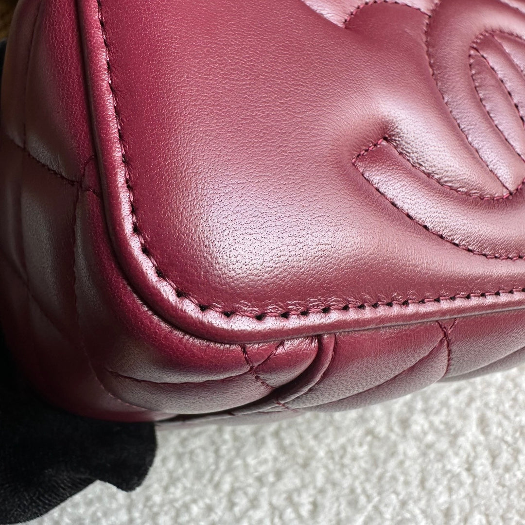 CHANEL 22K collection Burgundy Lambskin aged GHW Top Handle Vanity Case 2022