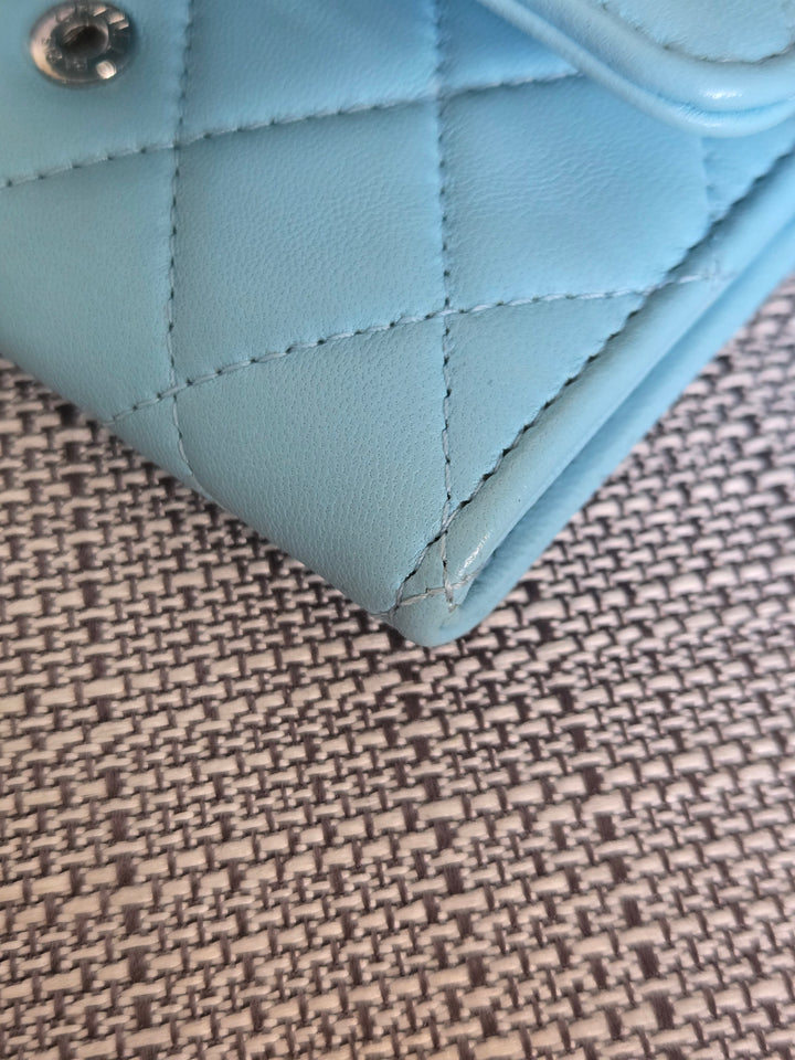 Chanel series 31 21S collection Bright Blue Lambskin SHW Flap Card Holder
