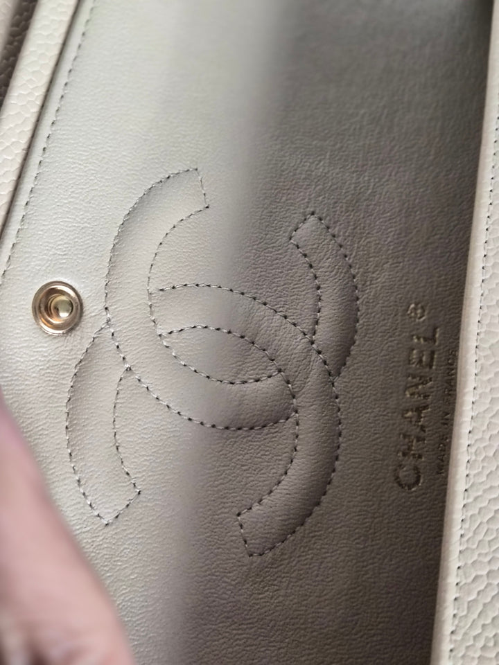 CHANEL series 15 2011/2012 Beige Clair Caviar GHW Medium ML Timeless Classic Double Flap Bag