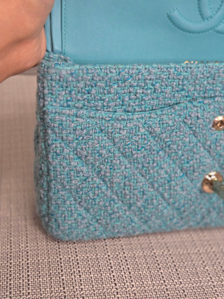 Chanel 22B 2022 Fall/Winter Collection Turquoise Blue Tweed Medium ML Timeless Classic Double Flap Bag with Champagne GHW