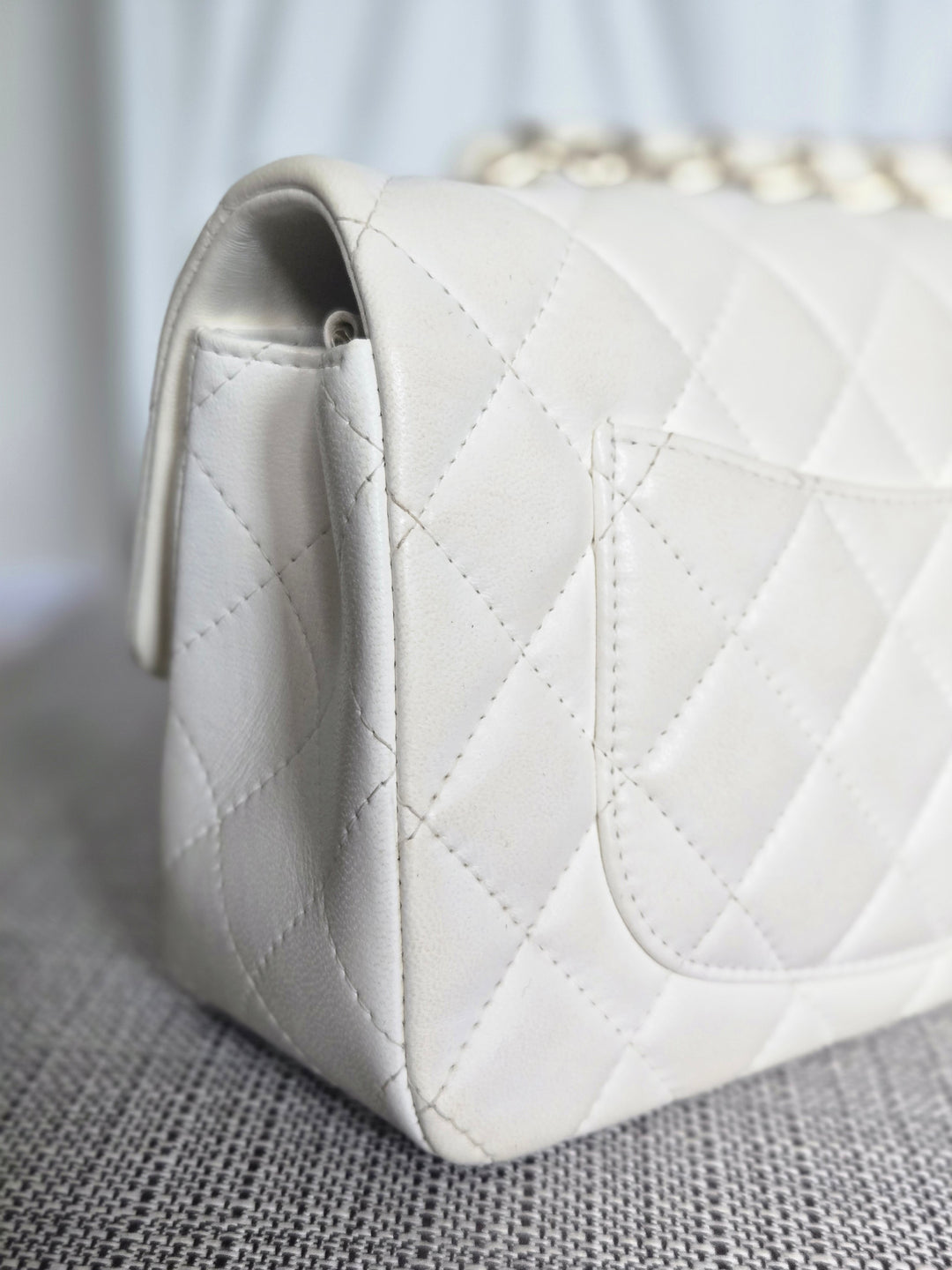 CHANEL series 23 2016 White Lambskin LGHW Mini Rectangular Flap Bag