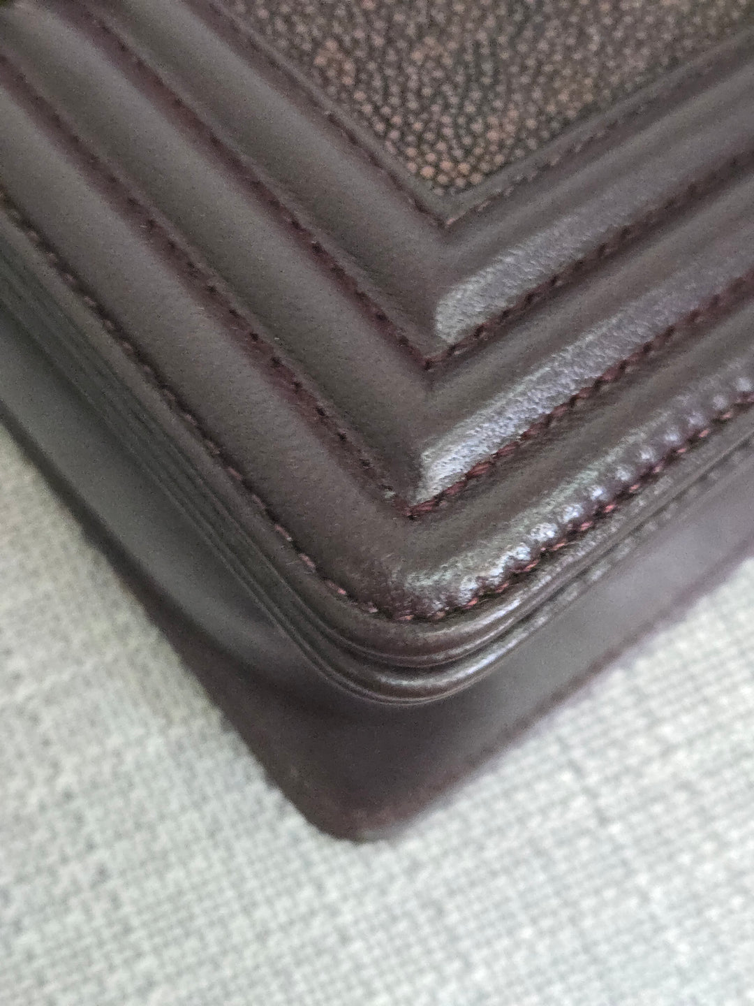 Chanel series 21 2015 Burgundy Lambskin Stingray Le Boy Flap Bag with RHW size Small