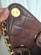 Load image into Gallery viewer, CHANEL 25K Collection Brown Caviar Aged GHW 25 Hobo Bag size SMALL
