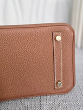Load image into Gallery viewer, HERMES Birkin 25 Gold Togo Leather GHW Stamp X 2016

