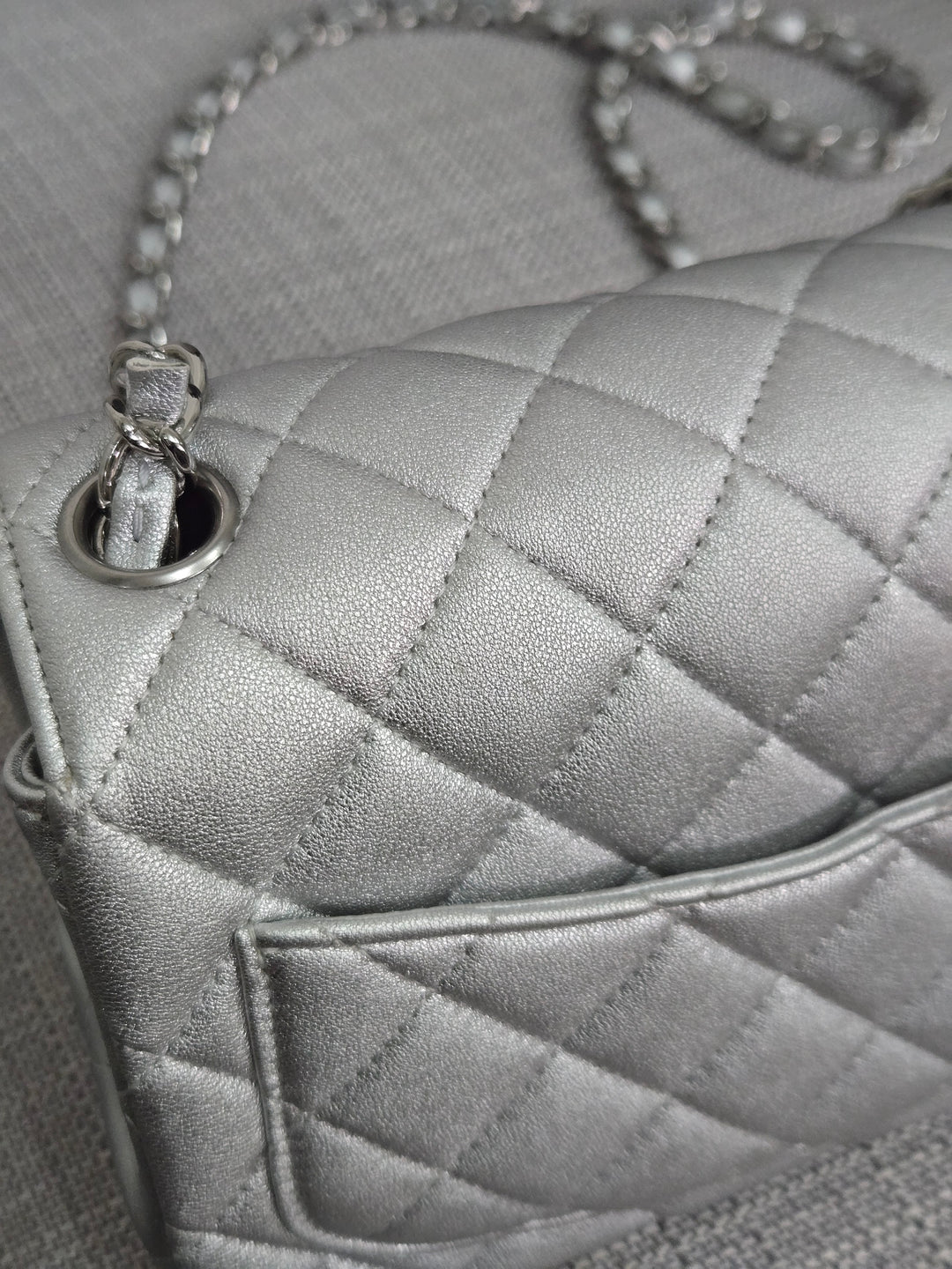 Chanel Series 31 21P 2021 Pre Spring/Summer Collection Iridescent Silver lambskin SHW Square Mini Flap Bag