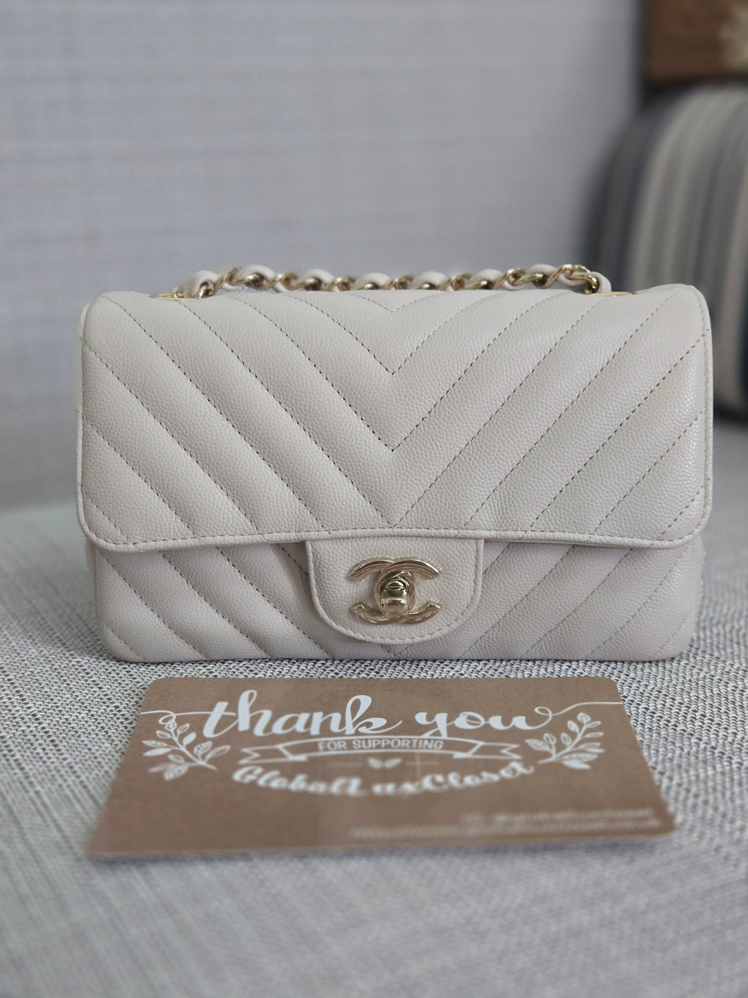 Chanel series 26 18B 2018 Fall/Winter Collection Ivory caviar Chevron Mini Rectangular Flap Bag with Champagne GHW