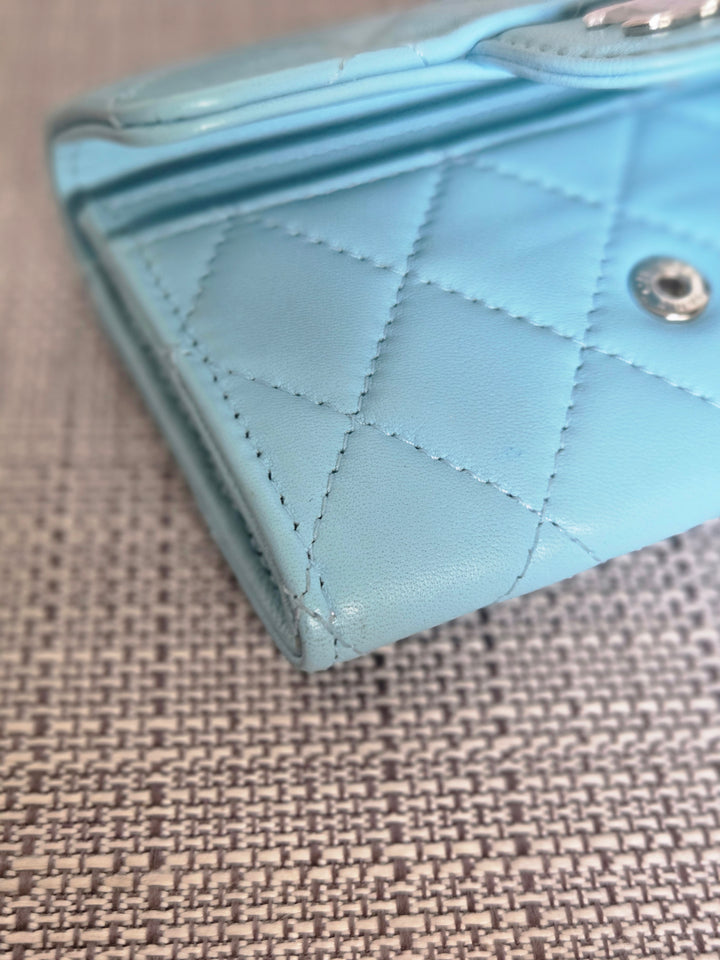 Chanel series 31 21S collection Bright Blue Lambskin SHW Flap Card Holder
