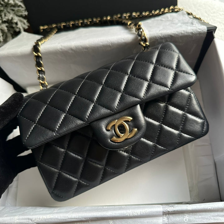CHANEL Black Lambskin LGHW Mini Rectangular Flap Bag