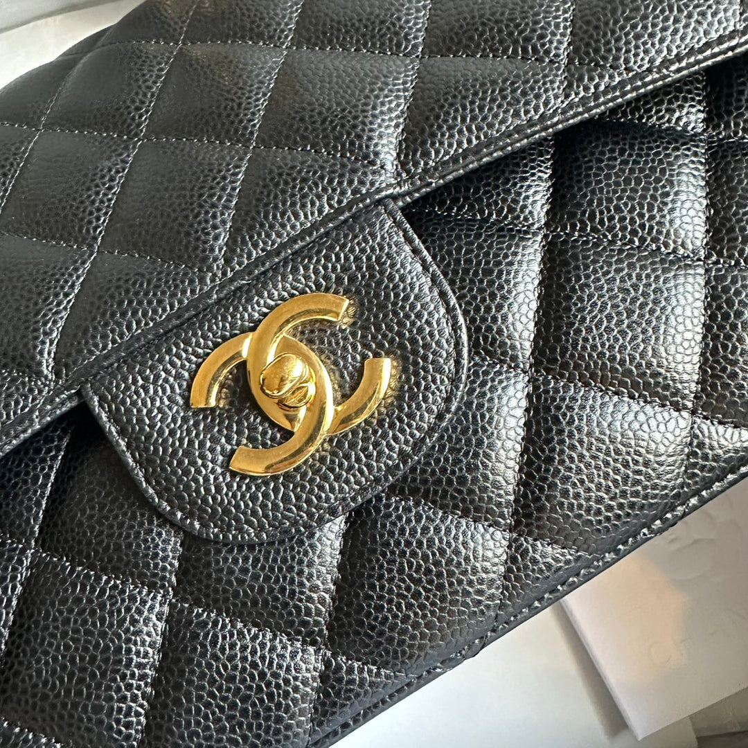 CHANEL series 159 2011/2012 Black Caviar GHW Jumbo Classic Timeless Double Flap Bag