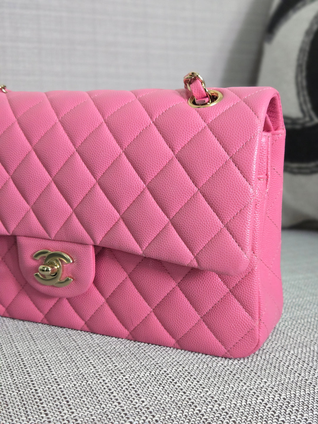Chanel 21P 2021 Pre spring/summer collection Pink Caviar Champagne GHW 11.12 Timeless Classic Medium ML Double Flap Bag