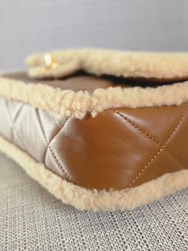 Chanel 24K 2024 Fall/Winter Collection Beige Brown Teddy Shearling MEDIUM flap Bag with Aged GHW