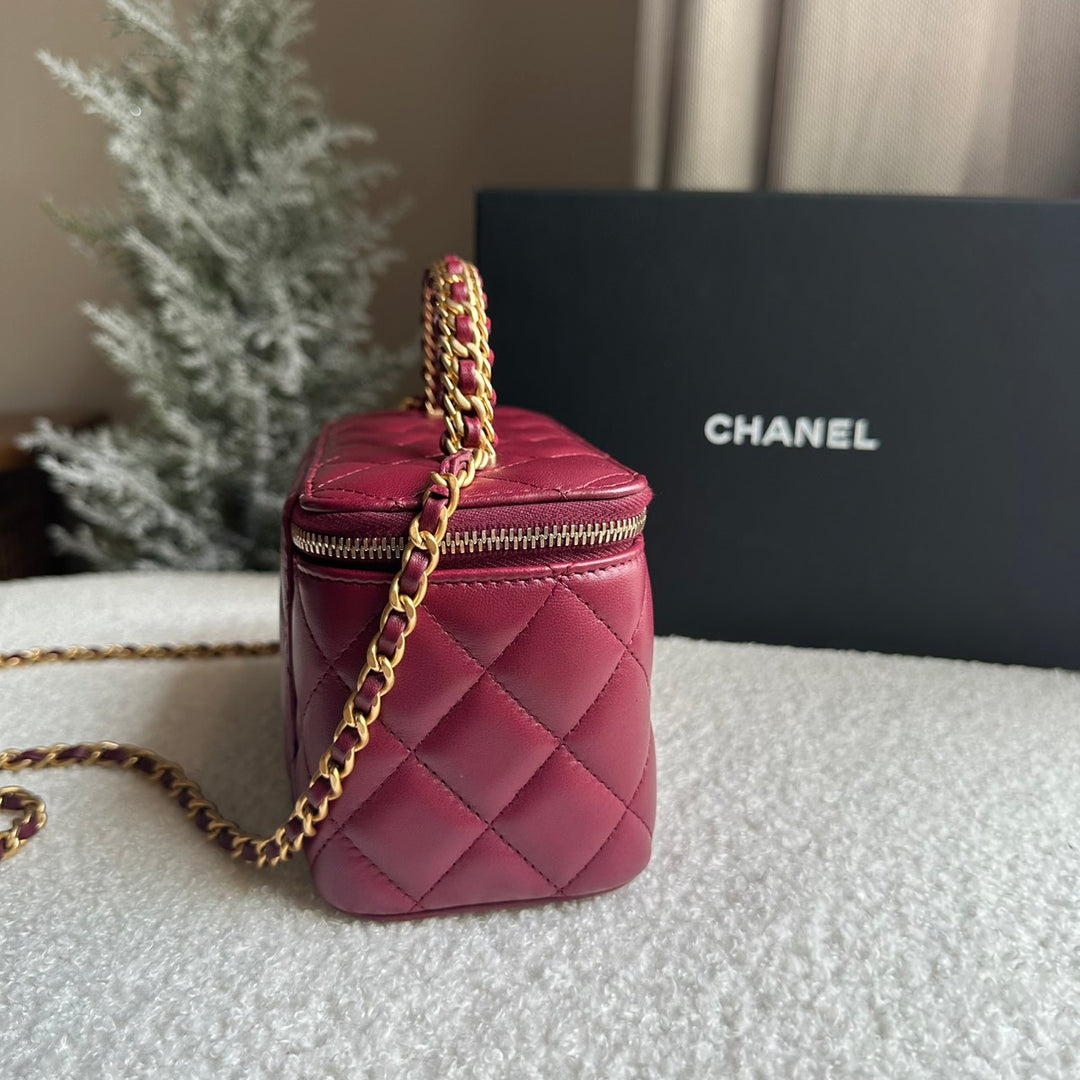 CHANEL 22K collection Burgundy Lambskin aged GHW Top Handle Vanity Case 2022