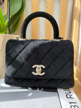 Load image into Gallery viewer, Chanel series 31 2020 20K collection Runway Crystal CC Black Velour Velvet LGHW Mini Coco Handle Flap Bag
