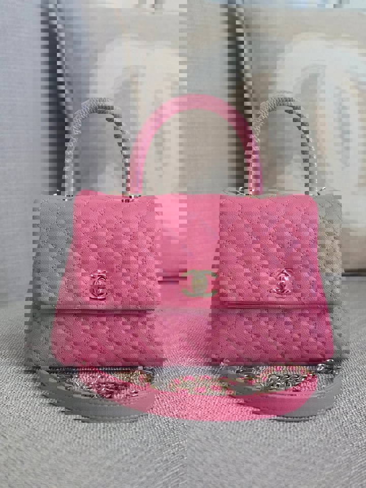 Chanel series 31 21P 2021 Pre Spring/Summer Collection Pink Caviar Coco Handle Flap Bag with Top Handle and Detachable Strap size Small