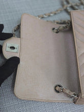 Load image into Gallery viewer, Chanel series 24 17B 2017 Fall/Winter Collection Iridescent Rose Gold Caviar Silver hardware Chevron Mini Rectangular Flap Bag
