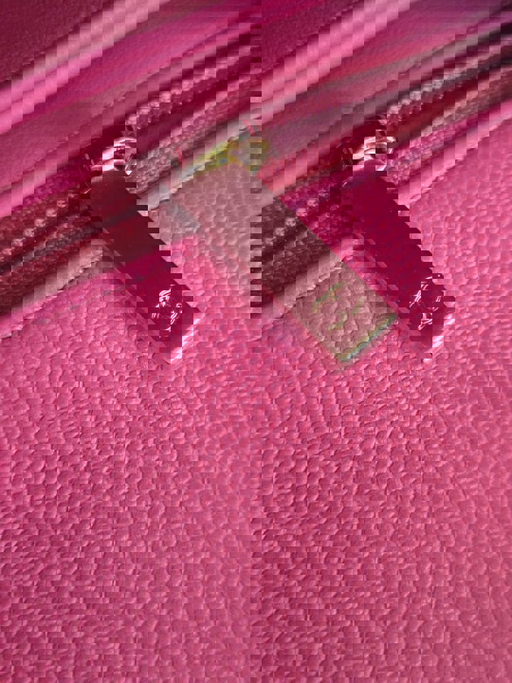 Chanel series 31 21P 2021 Pre Spring/Summer Collection Pink Caviar Coco Handle Flap Bag with Top Handle and Detachable Strap size Small