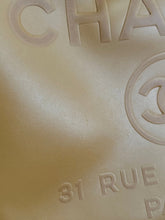Load image into Gallery viewer, Chanel series 31 21S 2021 Spring/Summer collection Caramel Calf skin aged GHW Medium/Large Deauville Tote Bag with Top handle
