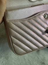 Load image into Gallery viewer, Chanel series 24 17B 2017 Fall/Winter collection Rose Gold Chevron Caviar Medium ML Timeless Classic Double Flap Bag with SHW
