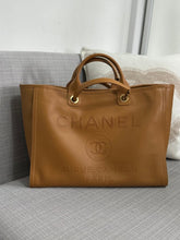 Load image into Gallery viewer, Chanel series 31 21S 2021 Spring/Summer collection Caramel Calf skin aged GHW Medium/Large Deauville Tote Bag with Top handle

