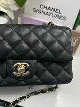Load image into Gallery viewer, Chanel series 24 17B 2017 Fall/Winter Collection Black caviar LGHW Mini Rectangular Flap Bag with Burgundy Leather lining
