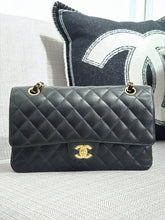 Load image into Gallery viewer, Chanel series 19 2014 Black Caviar GHW Medium ML Timeless Classic Double Flap Bag
