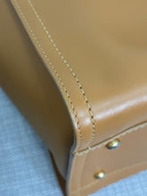 Load image into Gallery viewer, Chanel series 31 21S 2021 Spring/Summer collection Caramel Calf skin aged GHW Medium/Large Deauville Tote Bag with Top handle
