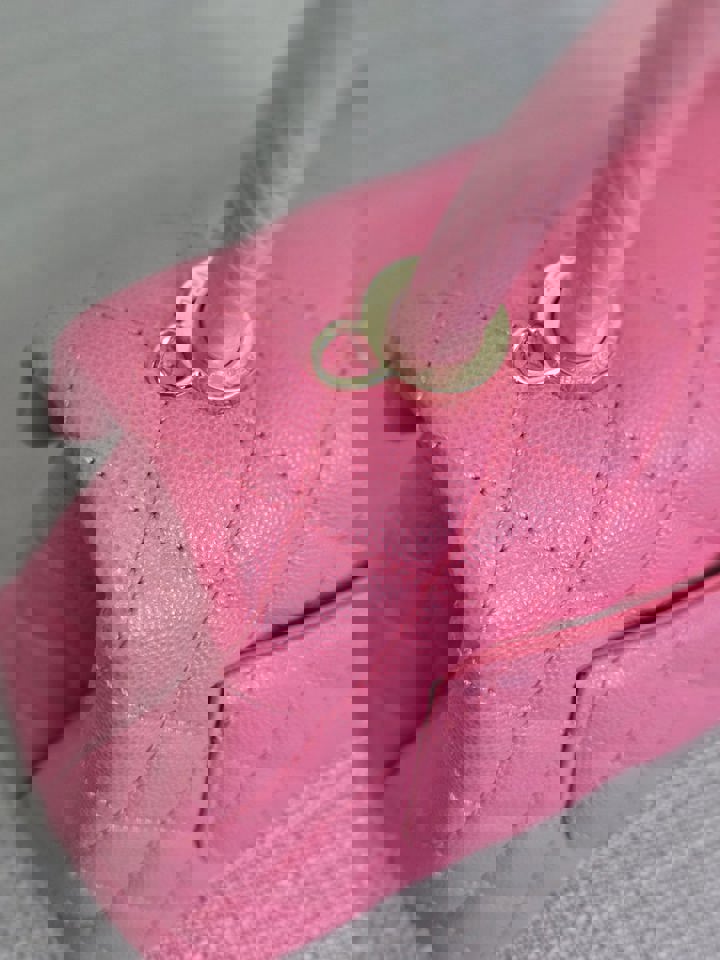 Chanel series 31 21P 2021 Pre Spring/Summer Collection Pink Caviar Coco Handle Flap Bag with Top Handle and Detachable Strap size Small