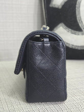 Load image into Gallery viewer, Chanel series 18 14C 2014 Cruise Collection Navy Caviar SHW Classsic Mini Rectangular Flap Bag
