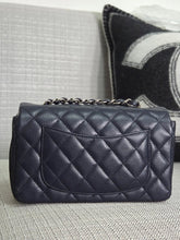 Load image into Gallery viewer, Chanel series 18 14C 2014 Cruise Collection Navy Caviar SHW Classsic Mini Rectangular Flap Bag
