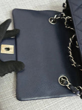 Load image into Gallery viewer, Chanel series 18 14C 2014 Cruise Collection Navy Caviar SHW Classsic Mini Rectangular Flap Bag
