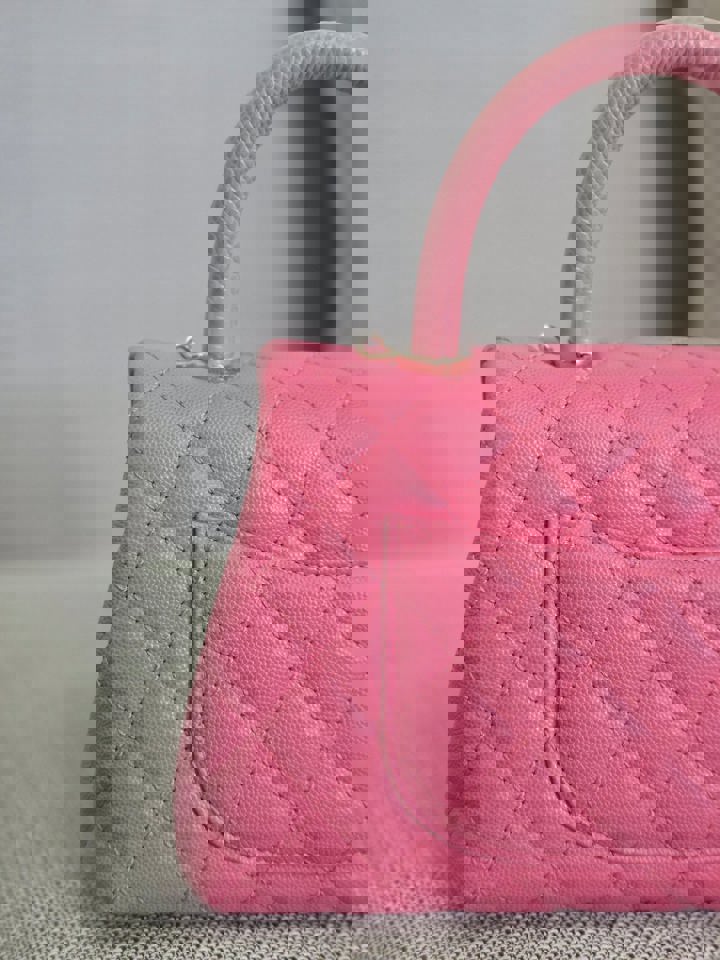 Chanel series 31 21P 2021 Pre Spring/Summer Collection Pink Caviar Coco Handle Flap Bag with Top Handle and Detachable Strap size Small