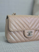 Load image into Gallery viewer, Chanel series 24 17B 2017 Fall/Winter Collection Iridescent Rose Gold Caviar Silver hardware Chevron Mini Rectangular Flap Bag
