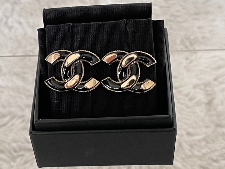 Chanel 21A Gold and Black CC Earrings