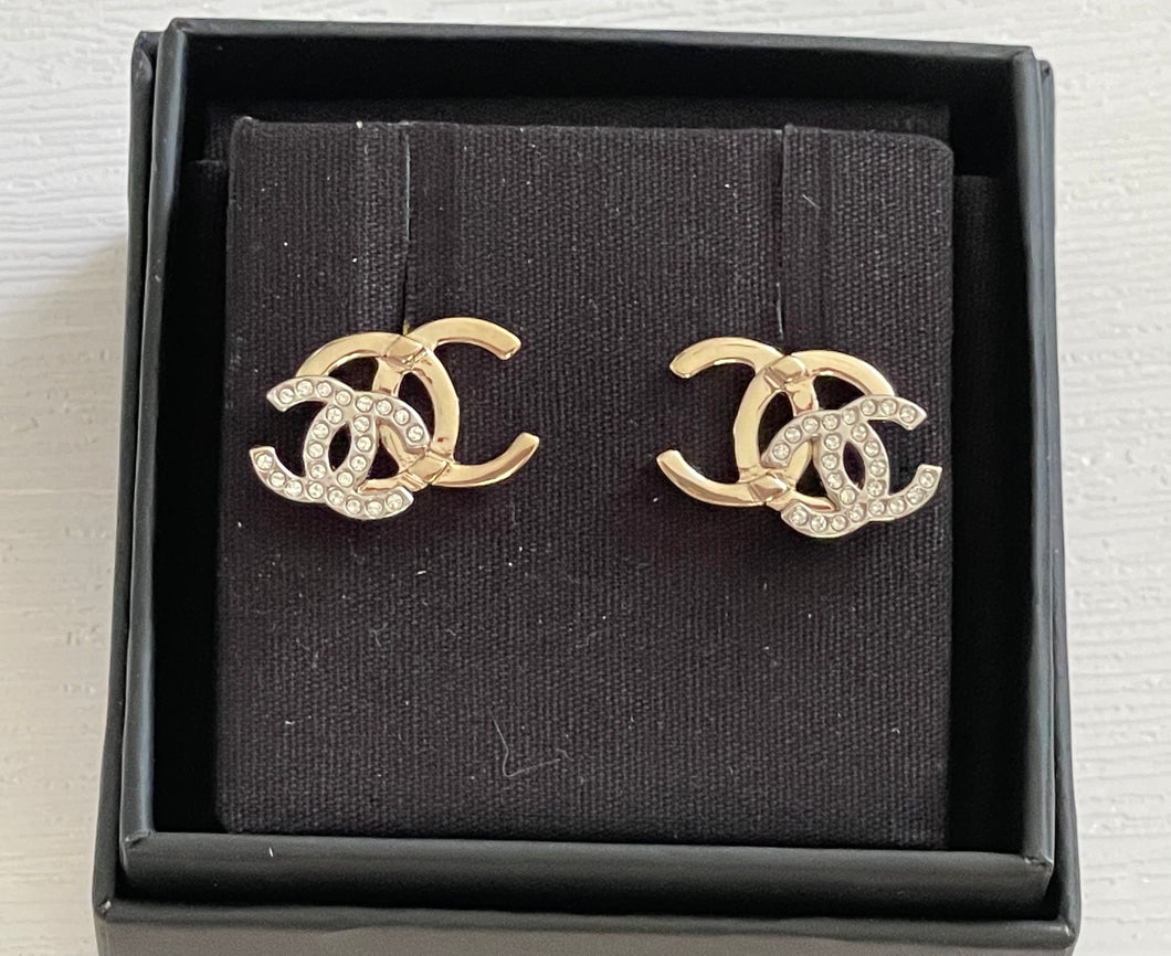 Double cc chanel earrings Clearance